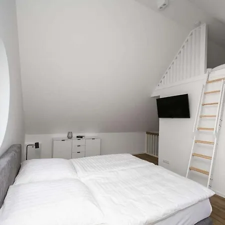 Pur 5 بيت للعطل *